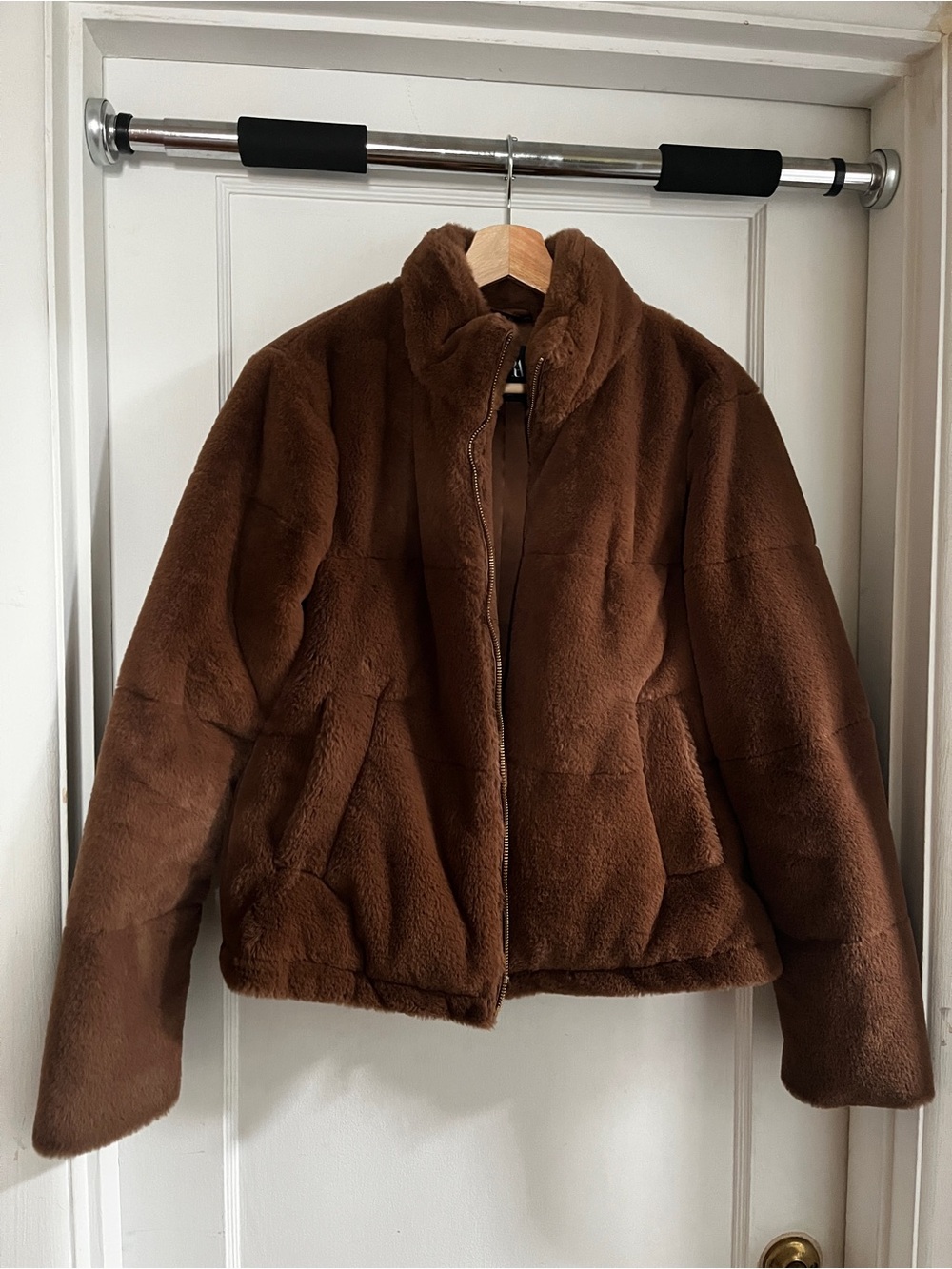 Zara Women's Plush Faux Fur Puffer Jacket - Brown